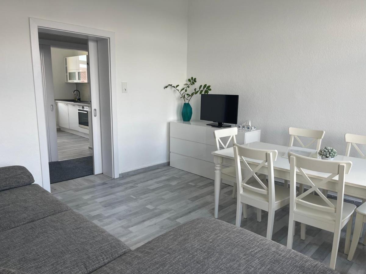 Moderne 4 Zimmer Apartment Mit Bergblick Stadtzentrum Contactless Check-In Gehrden  Ngoại thất bức ảnh