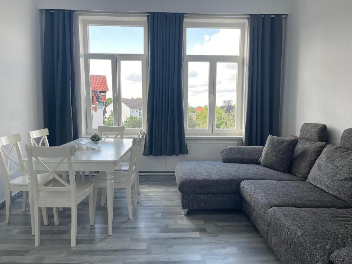 Moderne 4 Zimmer Apartment Mit Bergblick Stadtzentrum Contactless Check-In Gehrden  Ngoại thất bức ảnh