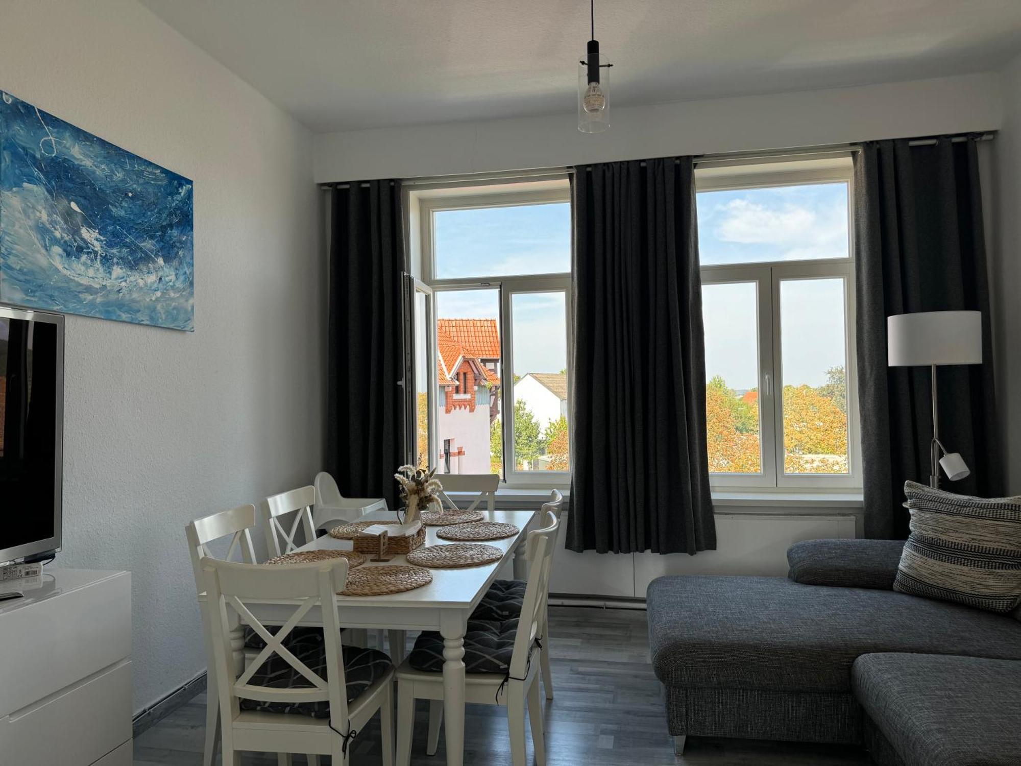 Moderne 4 Zimmer Apartment Mit Bergblick Stadtzentrum Contactless Check-In Gehrden  Ngoại thất bức ảnh