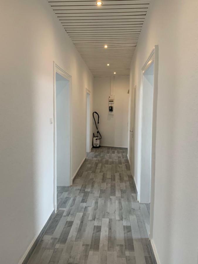 Moderne 4 Zimmer Apartment Mit Bergblick Stadtzentrum Contactless Check-In Gehrden  Ngoại thất bức ảnh